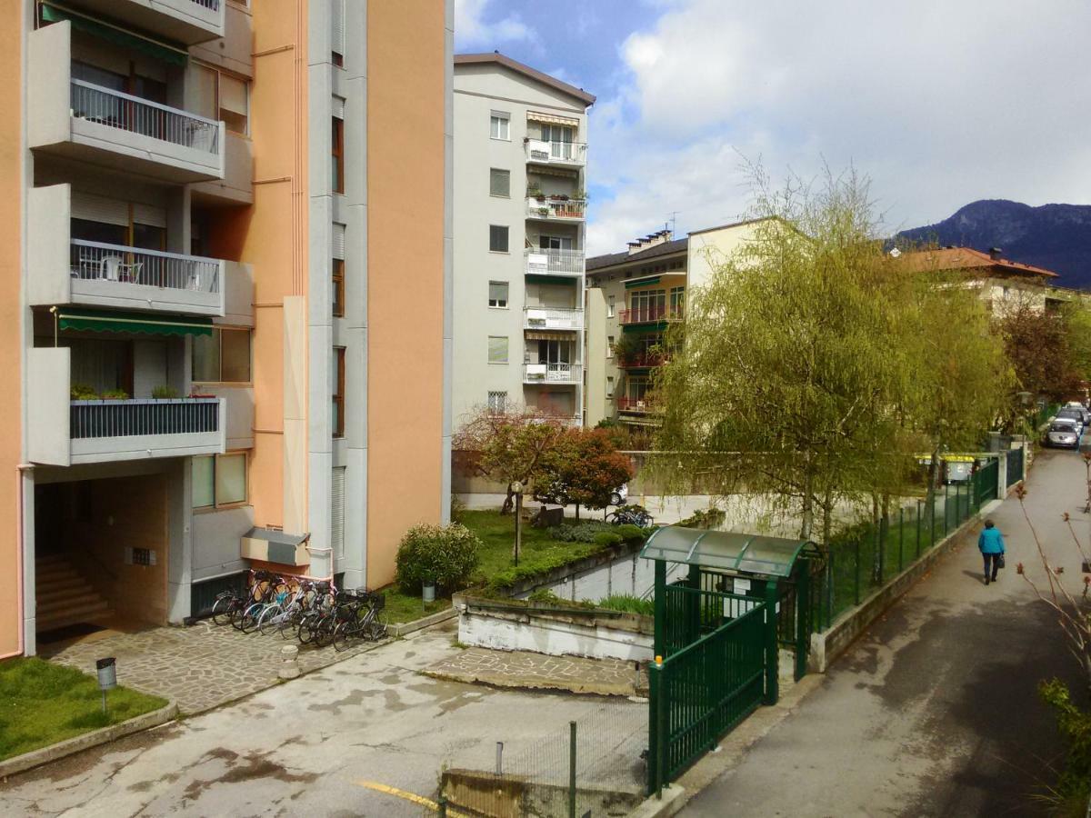 Interno 76 Di Tss' - Splendido Appartamento Con Balcone Tranquillo & Parcheggio Privato - Perfetto Per Famiglie Trento Exterior photo